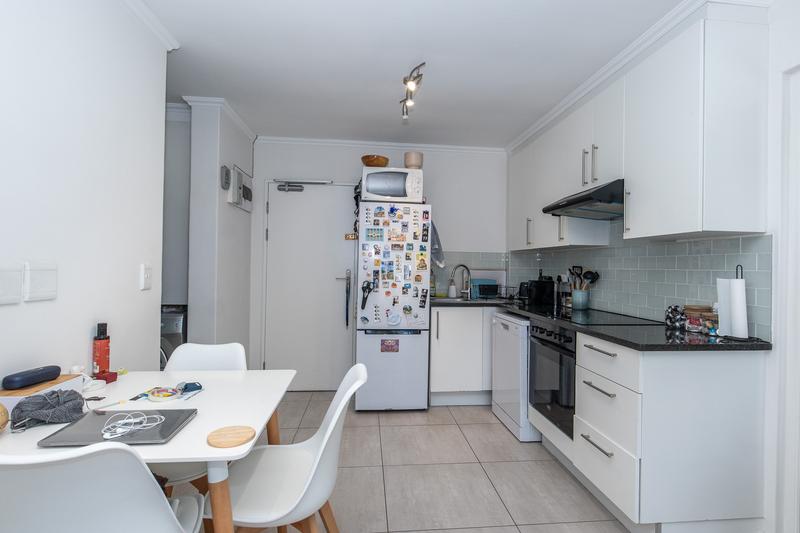 2 Bedroom Property for Sale in Kenilworth Western Cape